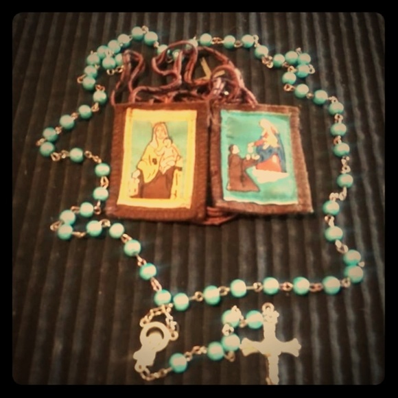 in search OF catholic sacramentals & bOoks - Picture 1 of 5